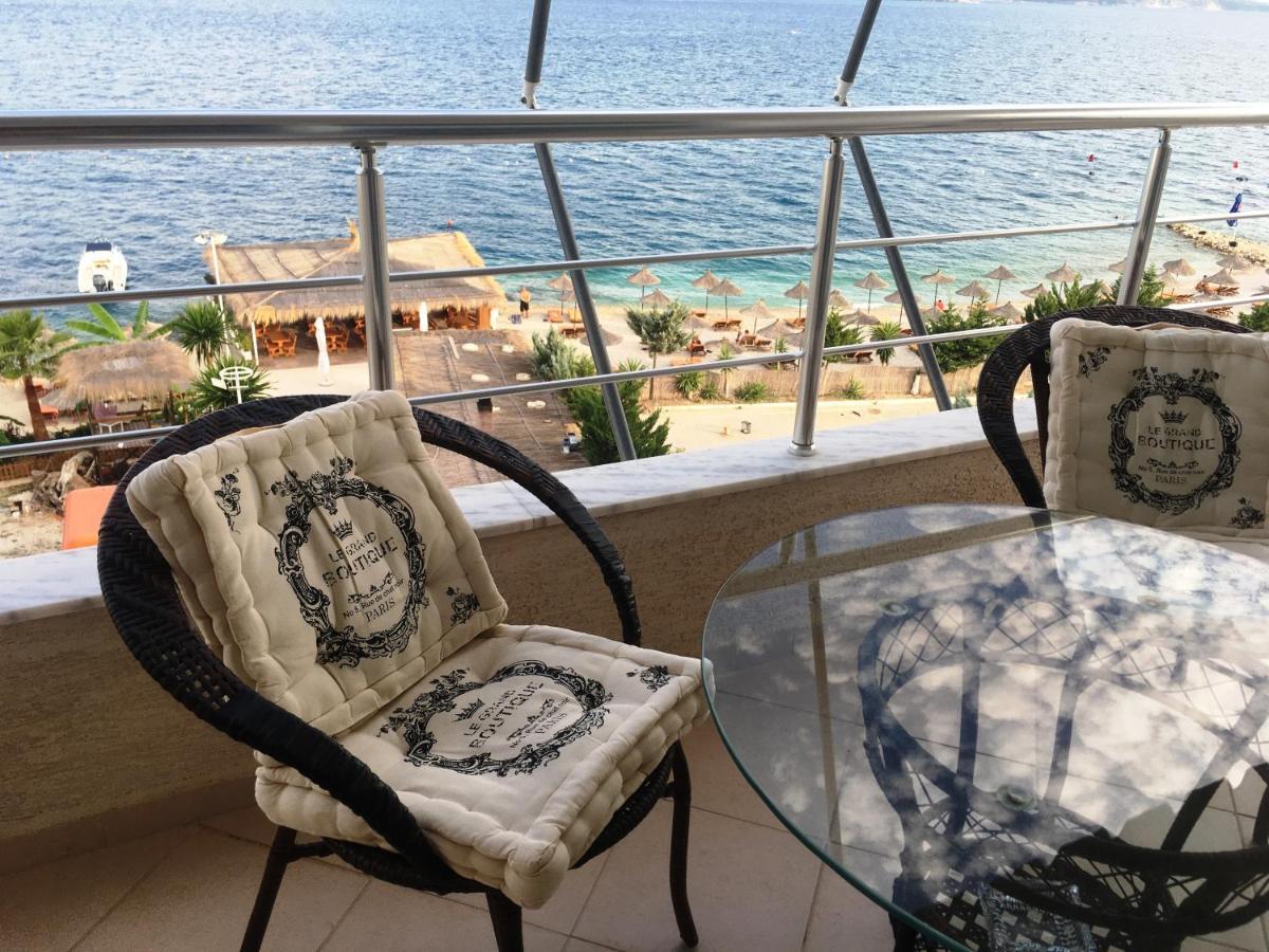 Royal Queen And King Luxury Apartment Sarandë Exterior foto